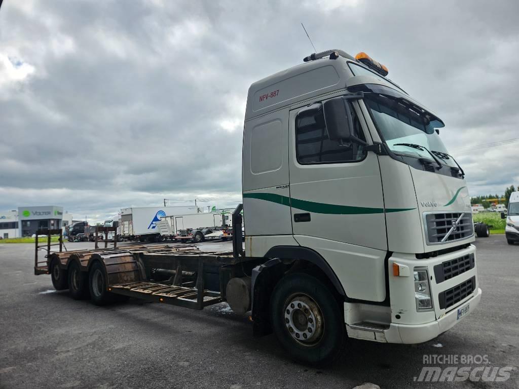 Volvo FH12 8x4 Вантажівки для лісозаготівель