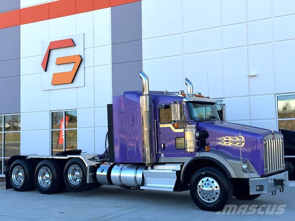 Kenworth T 800 Тягачі