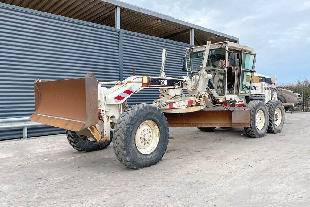 CAT 120 H Грейдери
