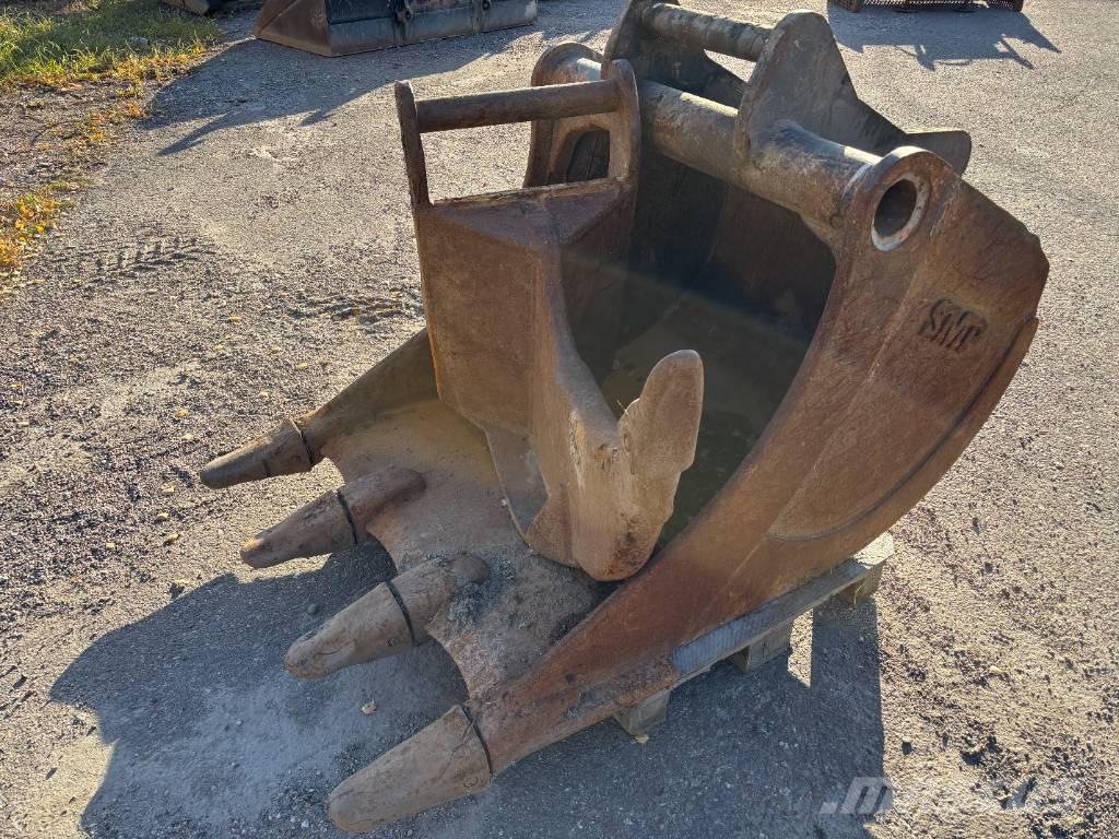 SMP 1050HDR + Tjälkrok Ковші