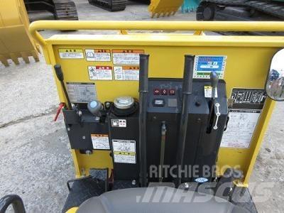 Yanmar C12R-B Гусеничні самоскиди