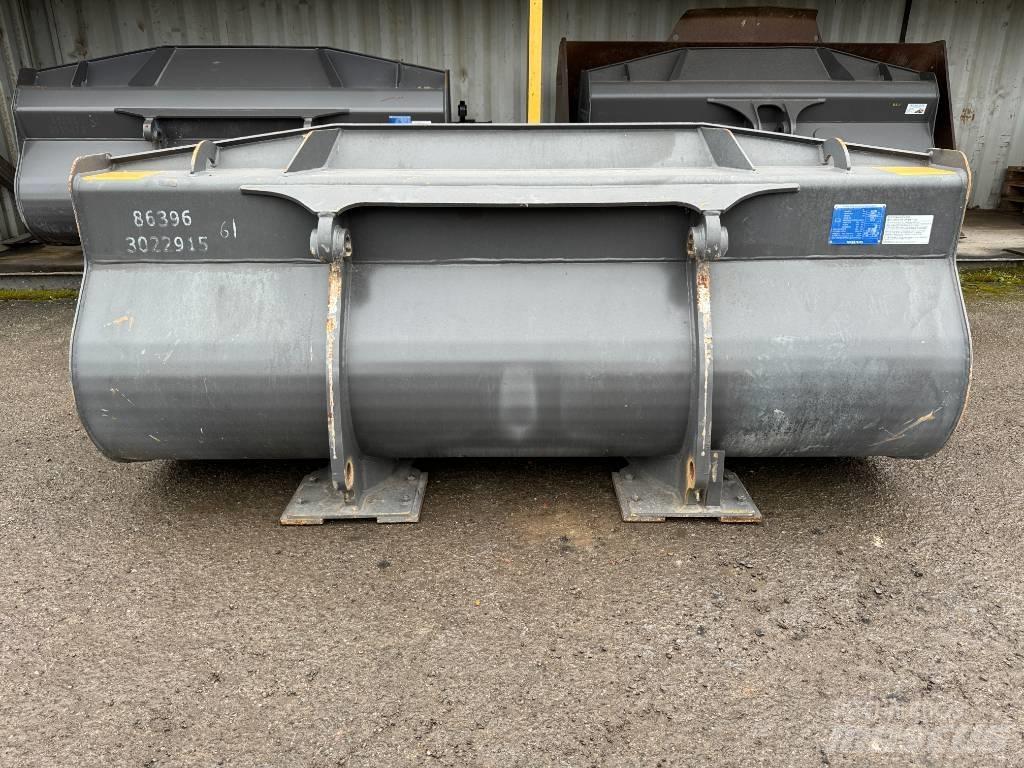 Volvo 1.6m Bucket Ковші