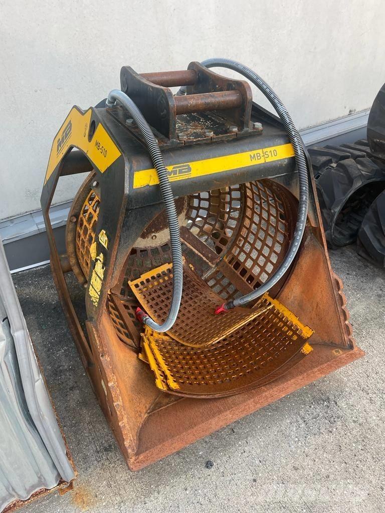 MB Crusher S 10 Просіювачі