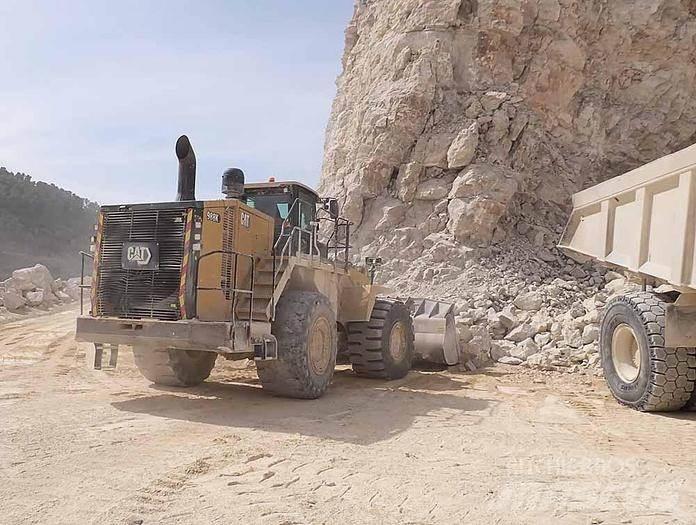 CAT 988K Фронтальні навантажувачі