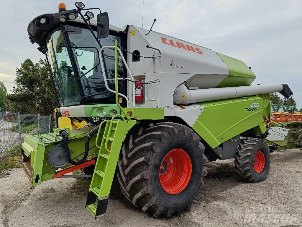 CLAAS Tucano 480 Зернозбиральні комбайни