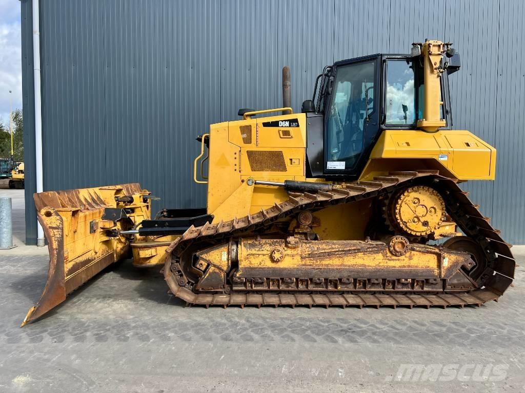 CAT D6N LGP Гусеничні бульдозери