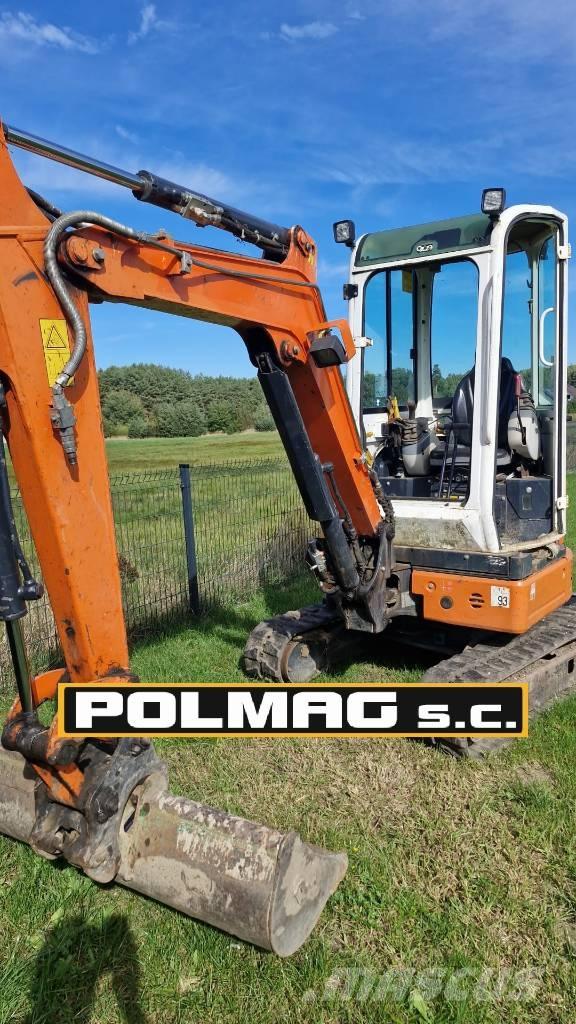 Hitachi ZX 26 Міні-екскаватори < 7т