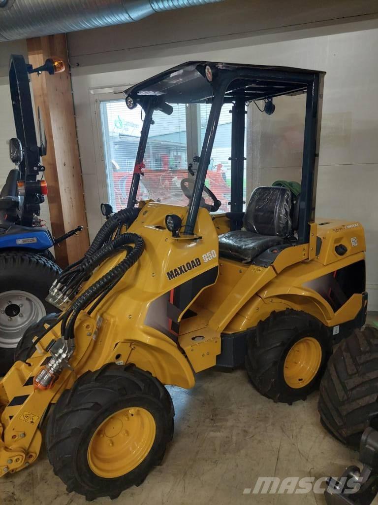  Maxload 950 Багатофункціональне обладнання для вантажних і землекопальних робіт