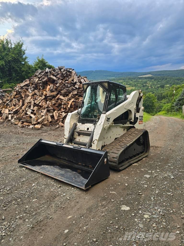 Bobcat T 320 Міні-навантажувачі