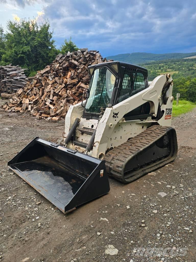 Bobcat T 320 Міні-навантажувачі