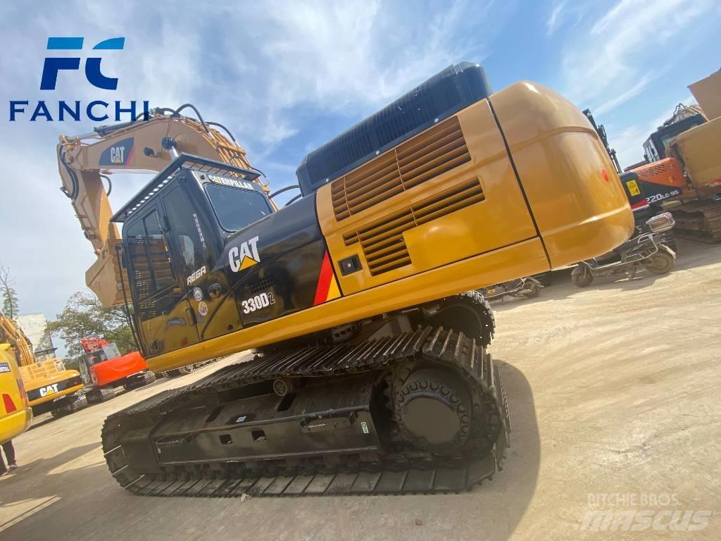 CAT 330d2 Гусеничні екскаватори