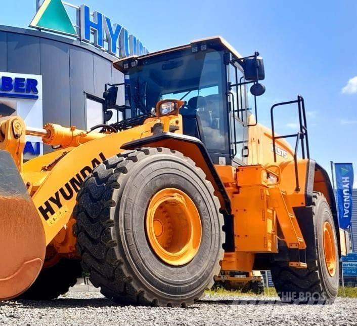 Hyundai HL 975 Фронтальні навантажувачі
