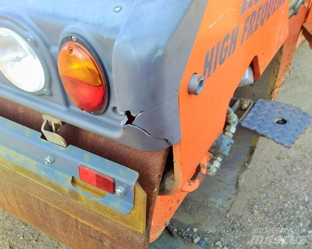 Hamm HD70 Гусеничні бульдозери