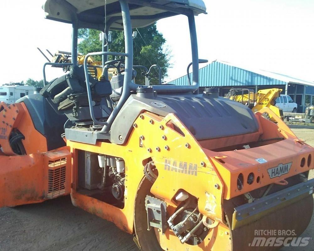 Hamm HD70 Гусеничні бульдозери