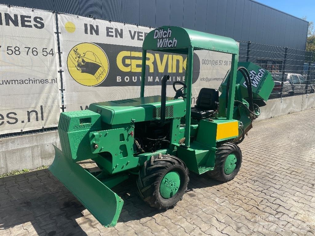 Ditch Witch 3500 DD Канавокопачі