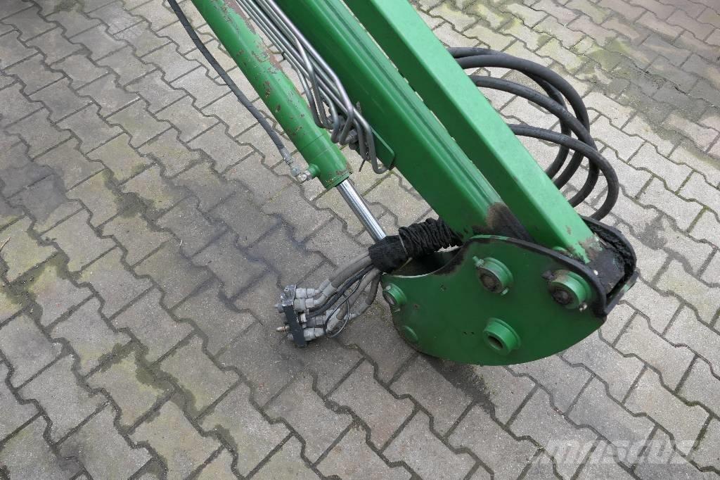 John Deere 653 Багатофункціональне обладнання для вантажних і землекопальних робіт