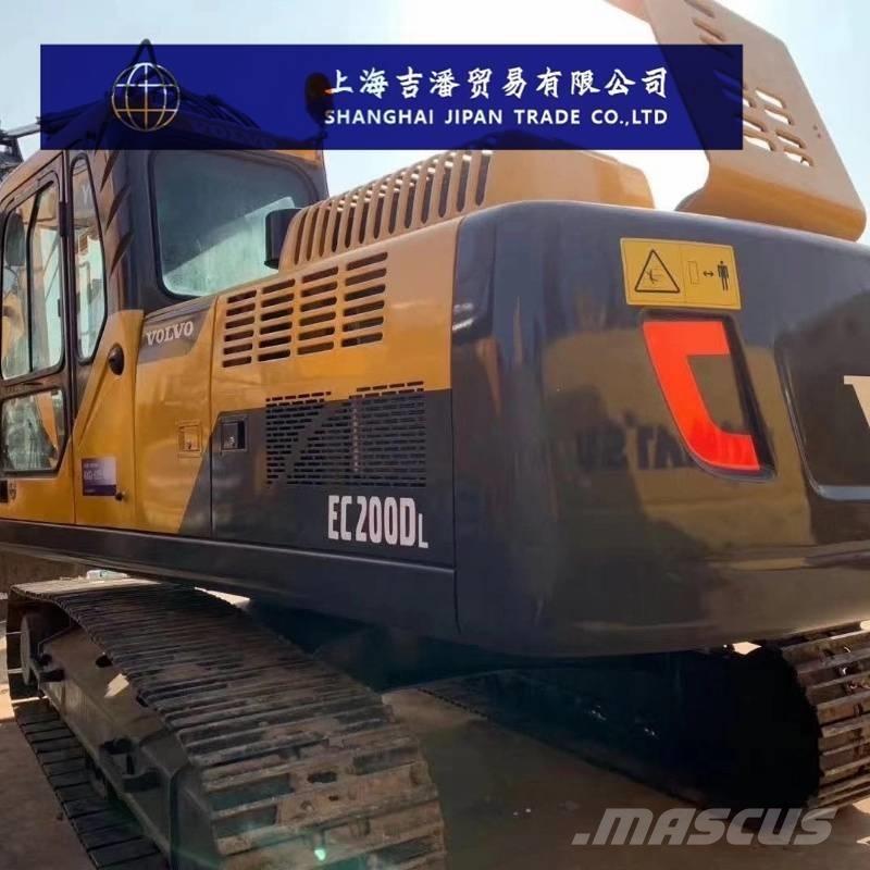 Volvo EC 200 Гусеничні екскаватори