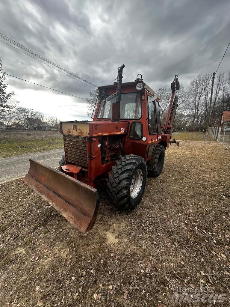 Ditch Witch 6510 Канавокопачі