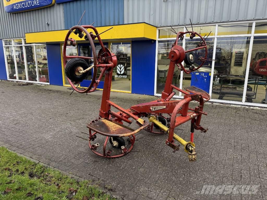 PZ Strela schudder Граблі і сінозворушувачі