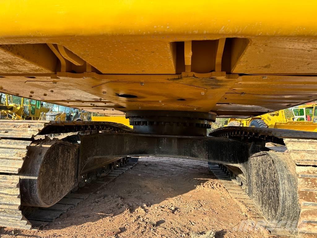 CAT 320 DL Гусеничні екскаватори