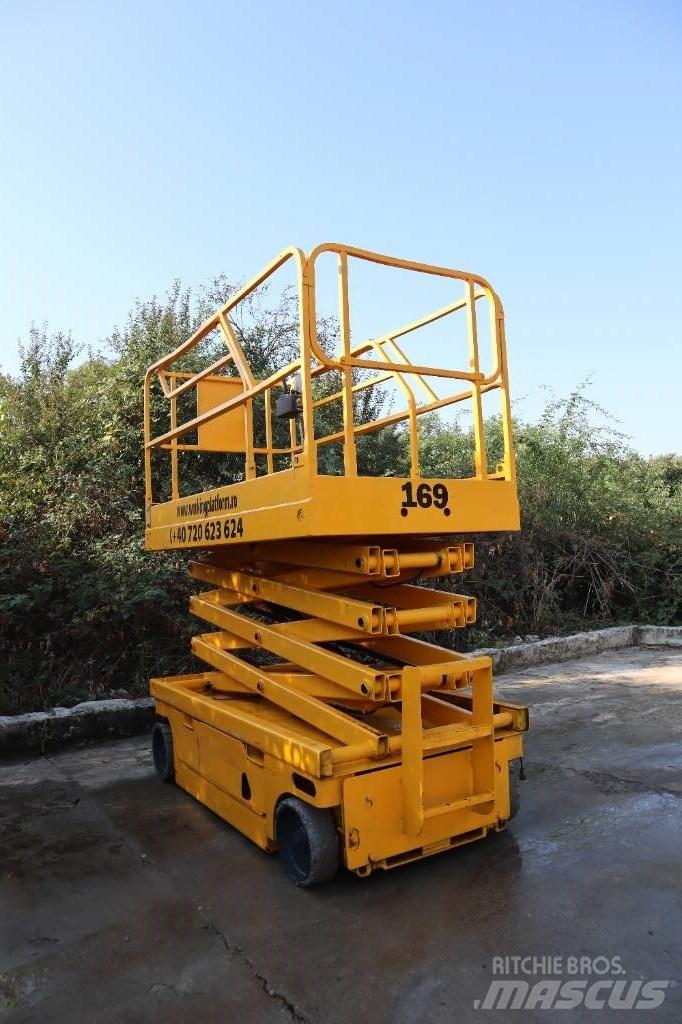 Haulotte Compact 10 Підйомники-ножиці