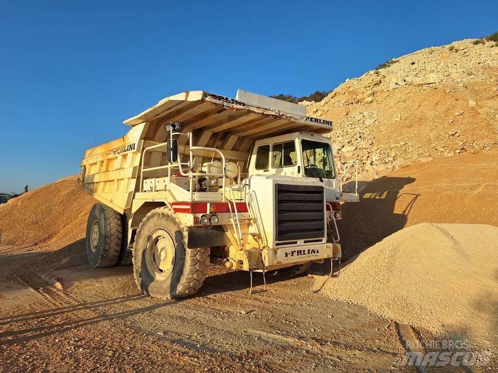 Perlini DP-605 Кар`єрні самоскиди