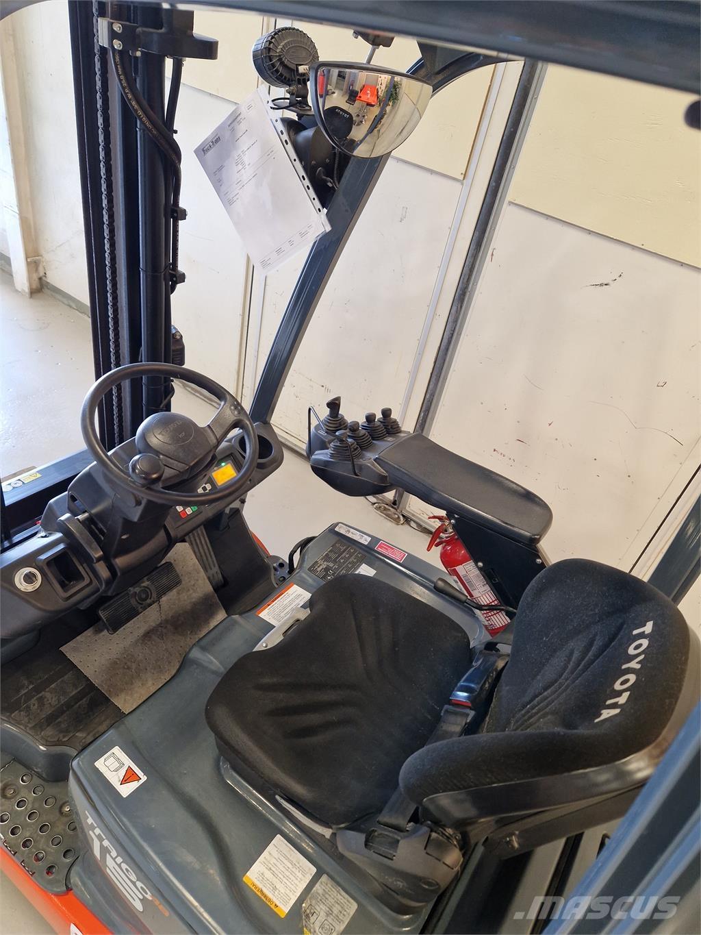 Toyota 8FBE15T Електронавантажувачі