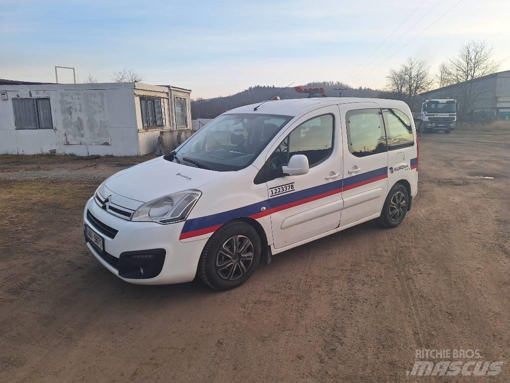 Citroën Berlingo Автомобілі