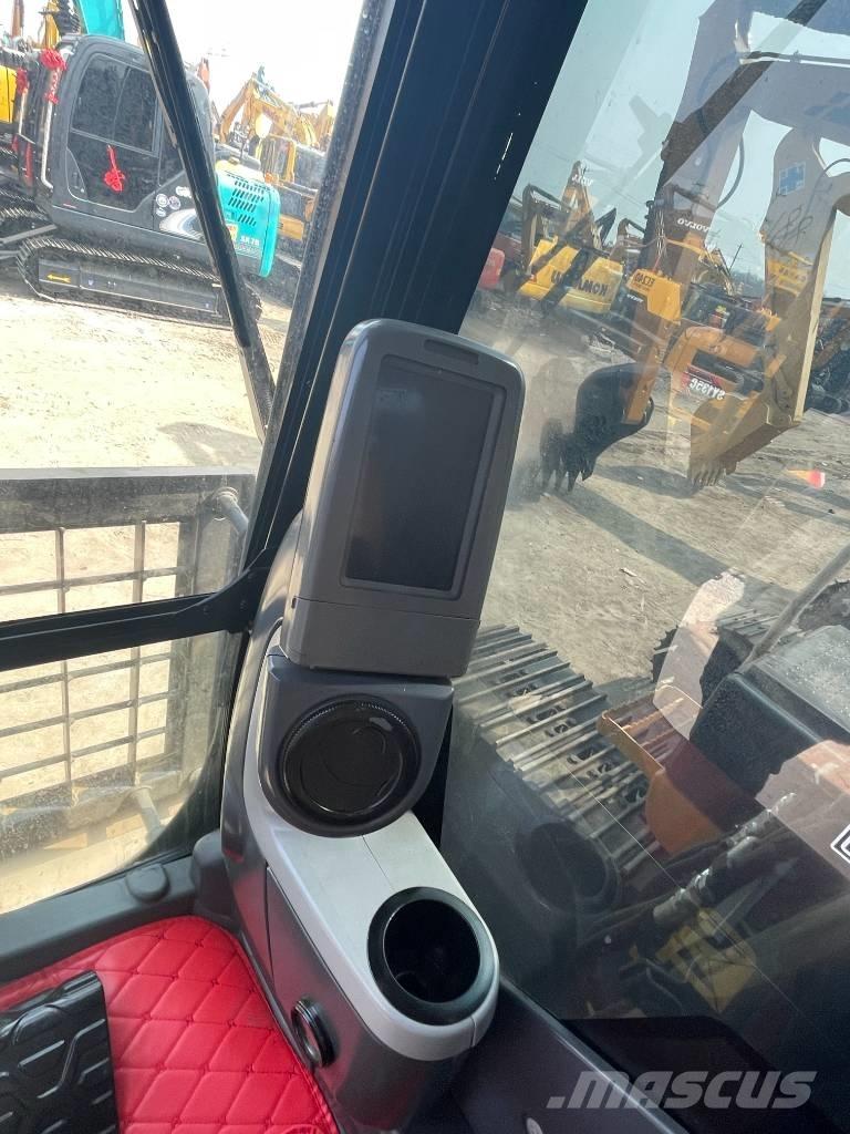 CAT 315D2GC Гусеничні екскаватори