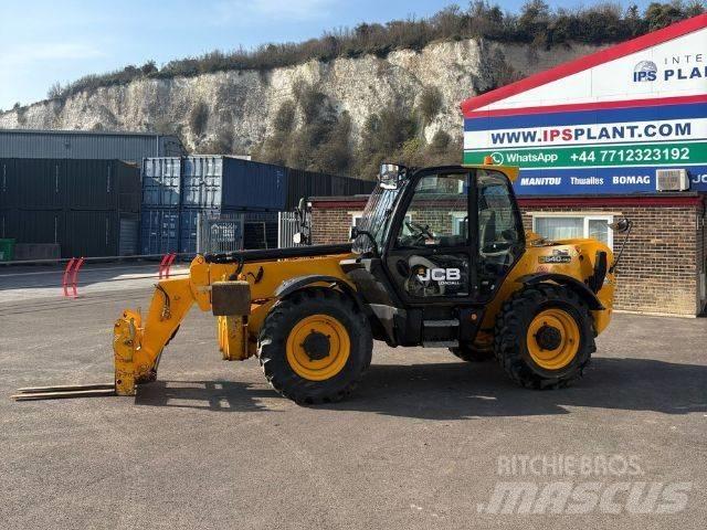 JCB 540-140 Телескопічні навантажувачі