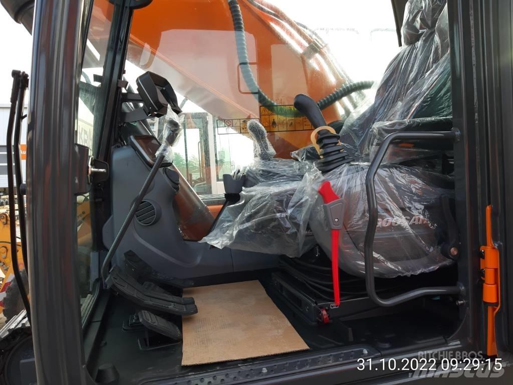 Doosan DX 300 NLC-7 Гусеничні екскаватори