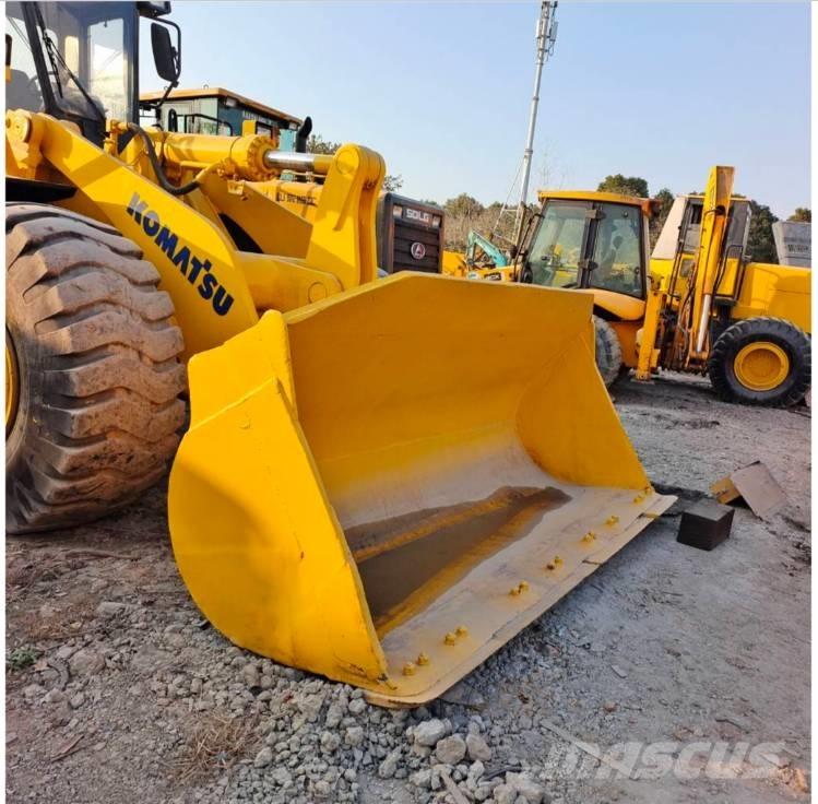 Komatsu WA 470 Фронтальні навантажувачі
