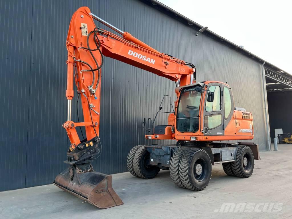 Doosan DX170W Колісні екскаватори