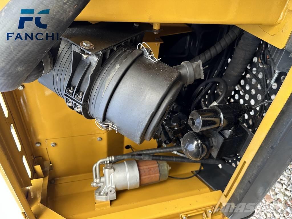 XCMG XE 85 DA Гусеничні екскаватори