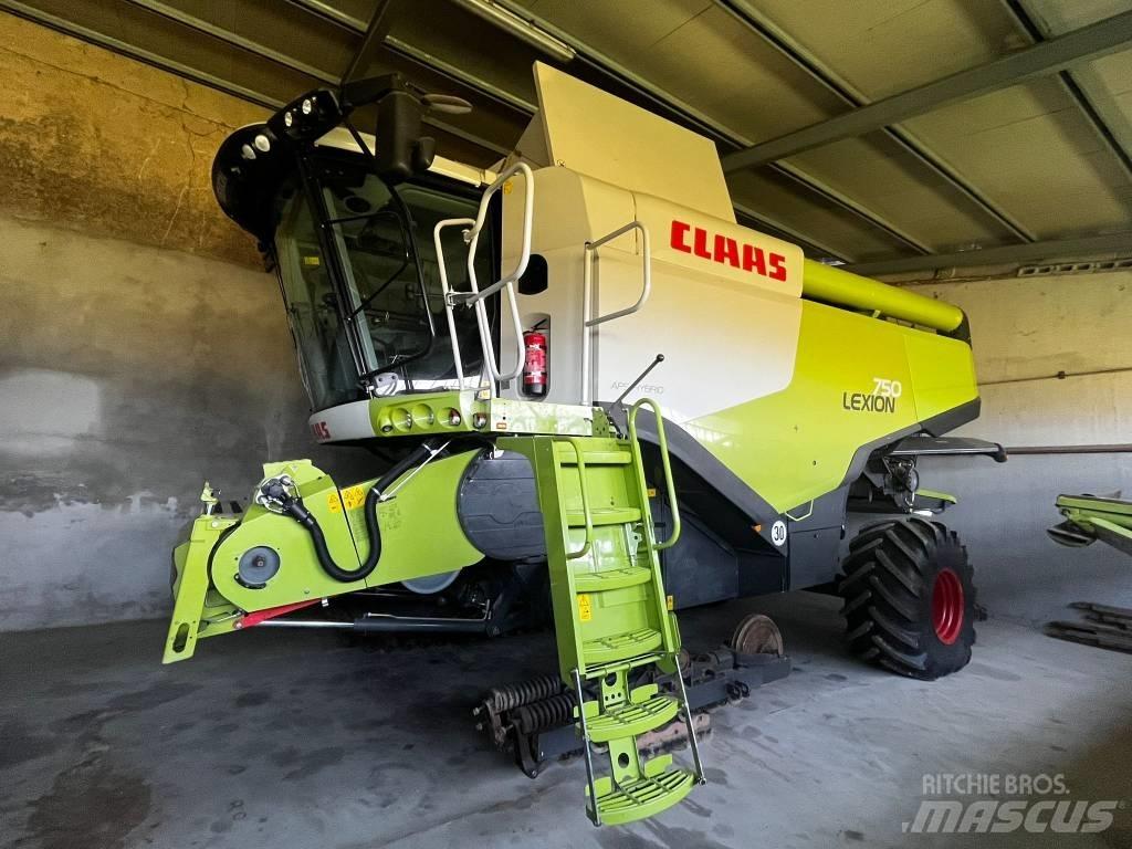 CLAAS LEXION 750 ACR Зернозбиральні комбайни