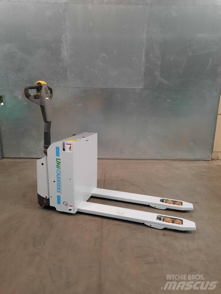UniCarriers PLL 200 Штабелери