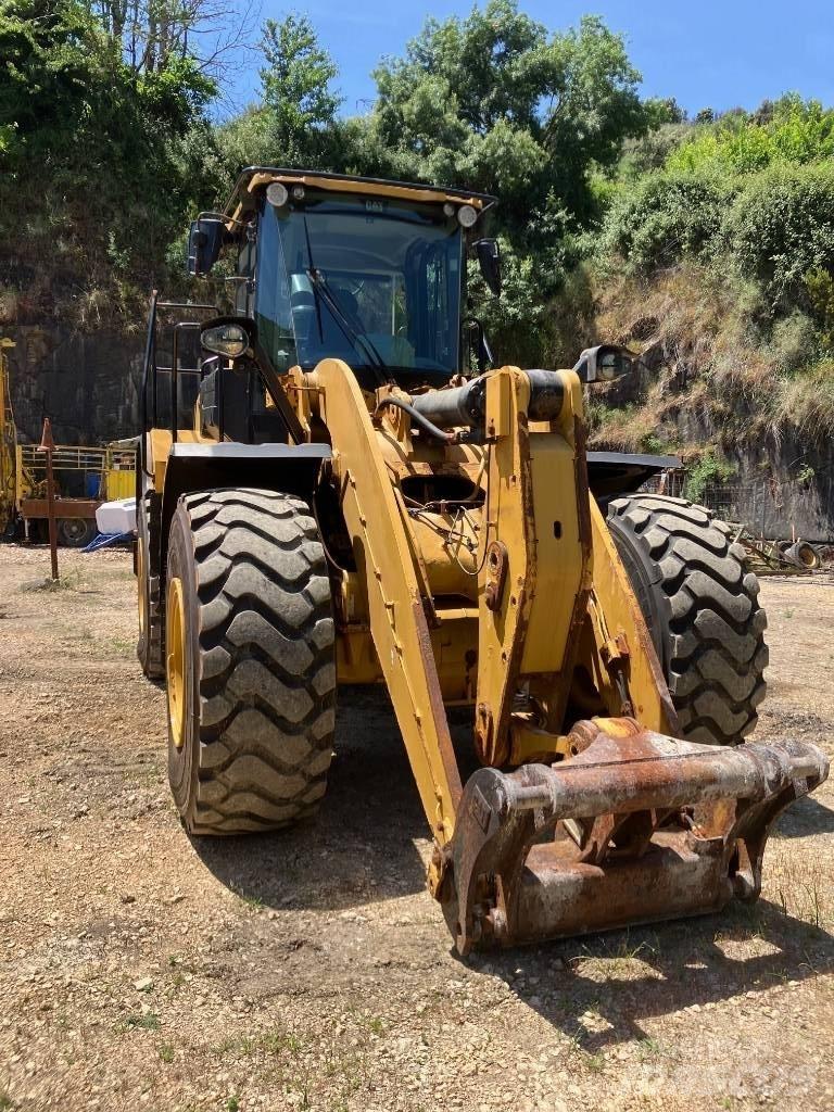 CAT 950 M Фронтальні навантажувачі