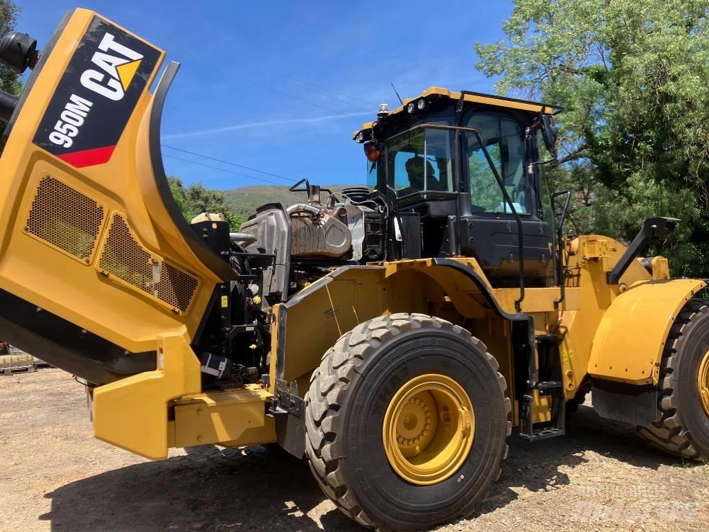 CAT 950 M Фронтальні навантажувачі