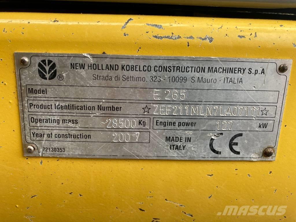 New Holland E 265 LC Гусеничні екскаватори