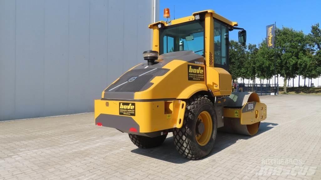 Volvo SD75 B Грунтові котки