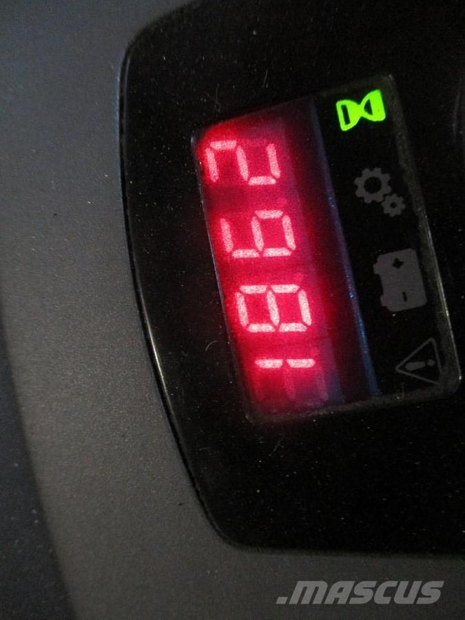 BT LPE 200 Візки для перевезення піддонів