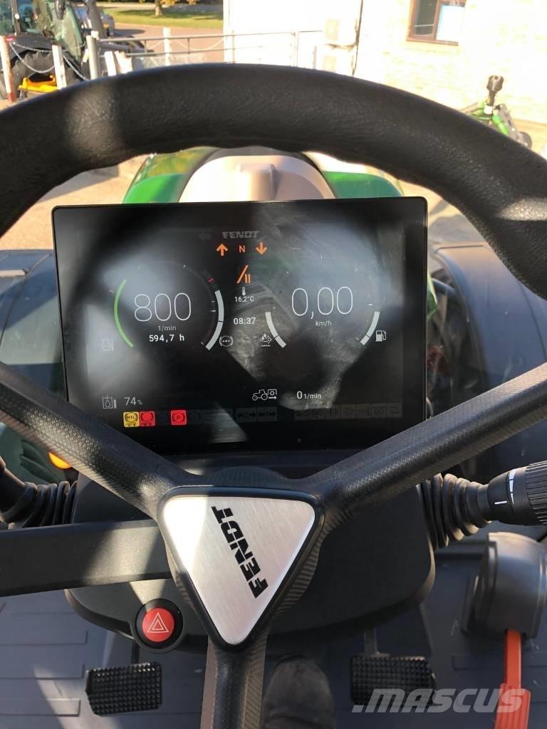 Fendt 720 Vario Трактори