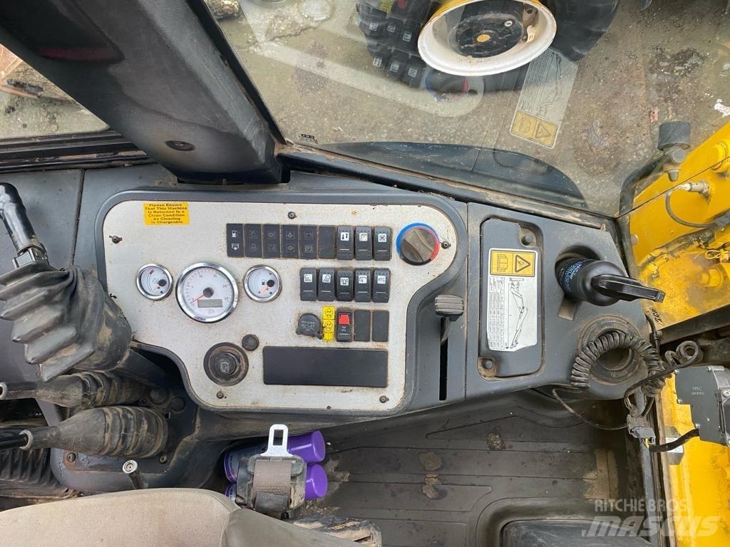 JCB 2 CX Екскаватори-навантажувачі