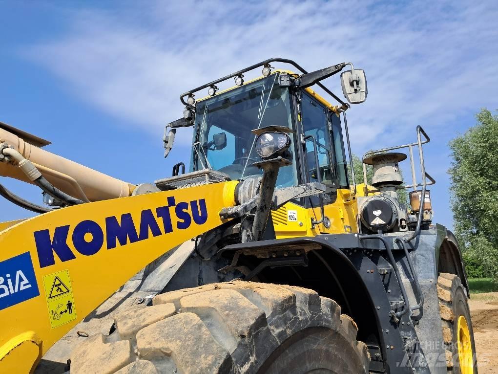 Komatsu WA500-8E0 Фронтальні навантажувачі