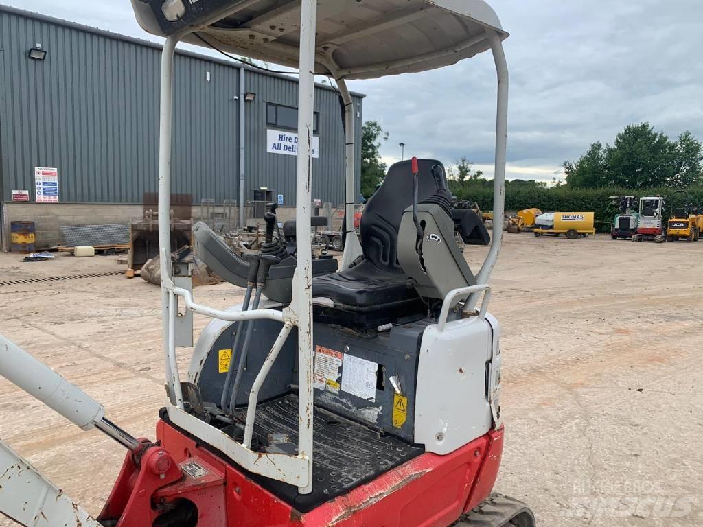 Takeuchi TB 215 R Міні-екскаватори < 7т