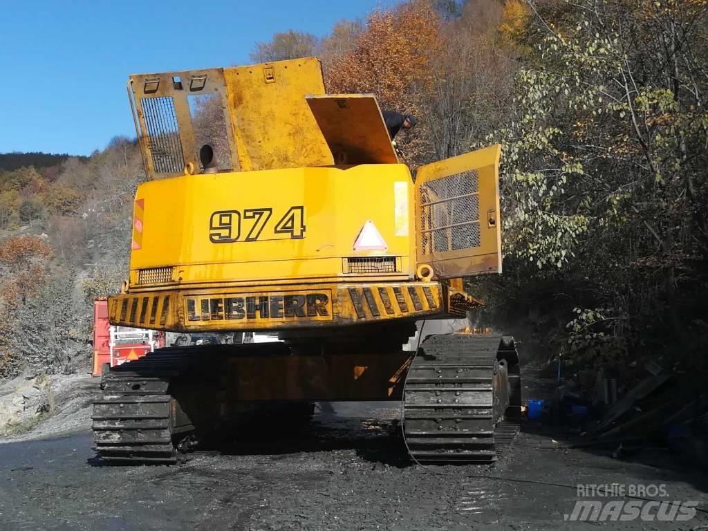 Liebherr 974 Гусеничні екскаватори