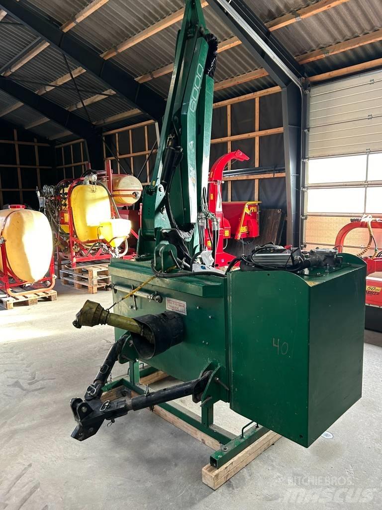 Spearhead Twiga 6000 Самохідні газонокосарки