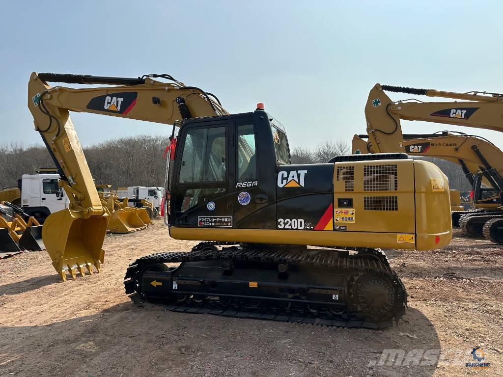 CAT 320D2L Гусеничні екскаватори