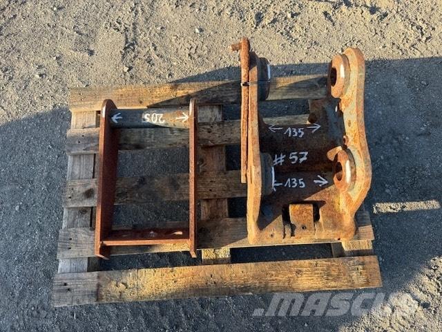 JCB QUICK COUPLERS Швидкі з`єднувачі