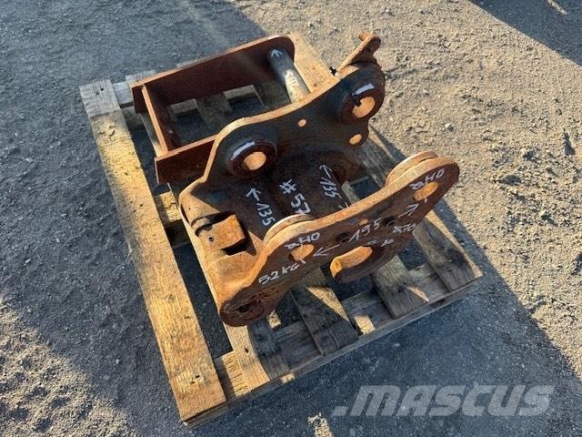 JCB QUICK COUPLERS Швидкі з`єднувачі